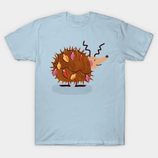 Cute winter hedgehog with christmas lights - red, yellow, pink, brown, blue T-Shirt